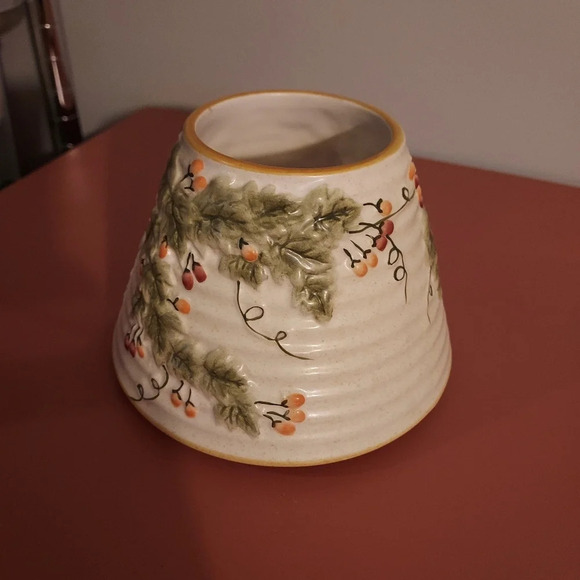 Yankee Candle Ceramic Large Jar Shade Ivy and Berries Theme - Picture 3 of 5